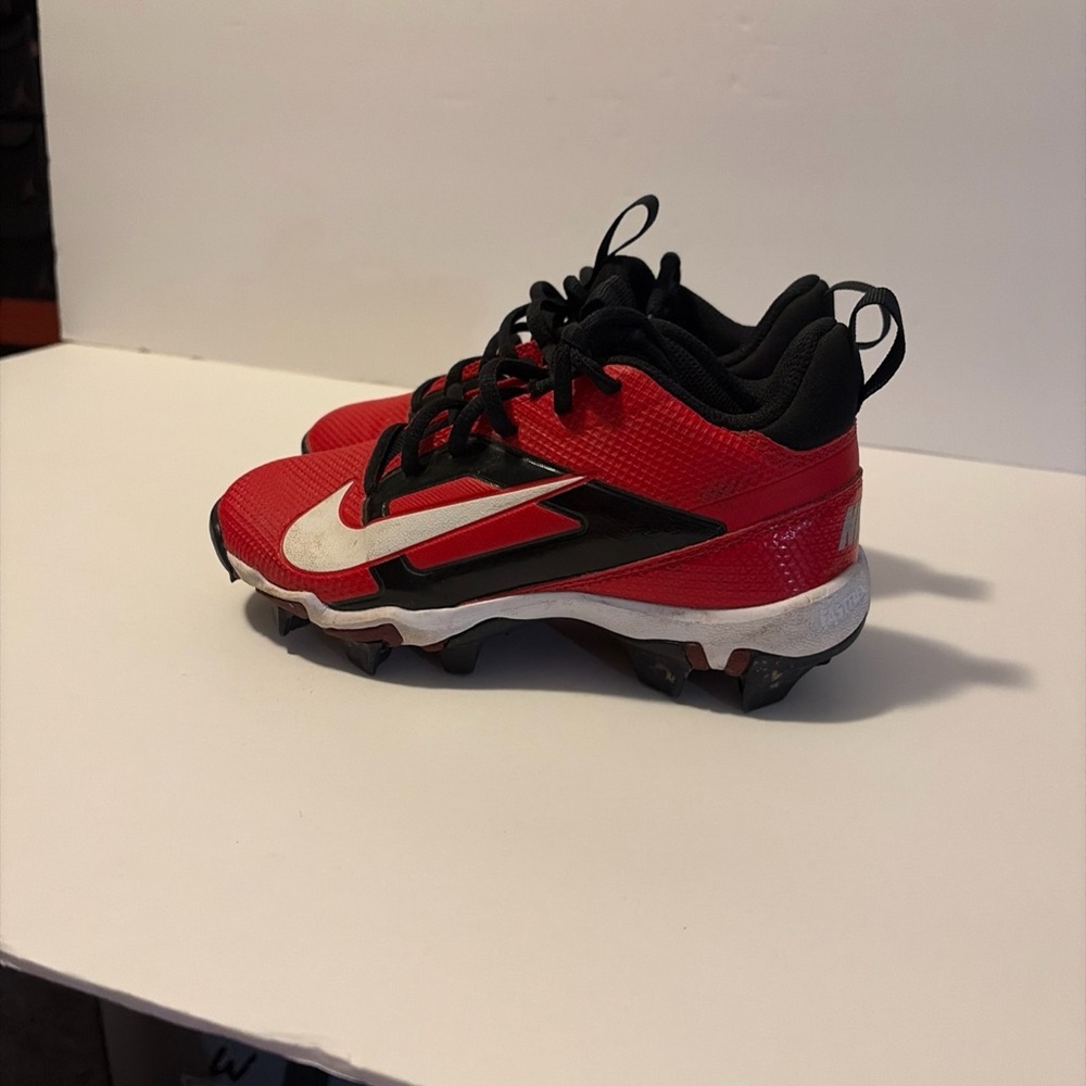 Nike Alpha Menace 4 Shark Football Cleats Red/Black-US 1Y